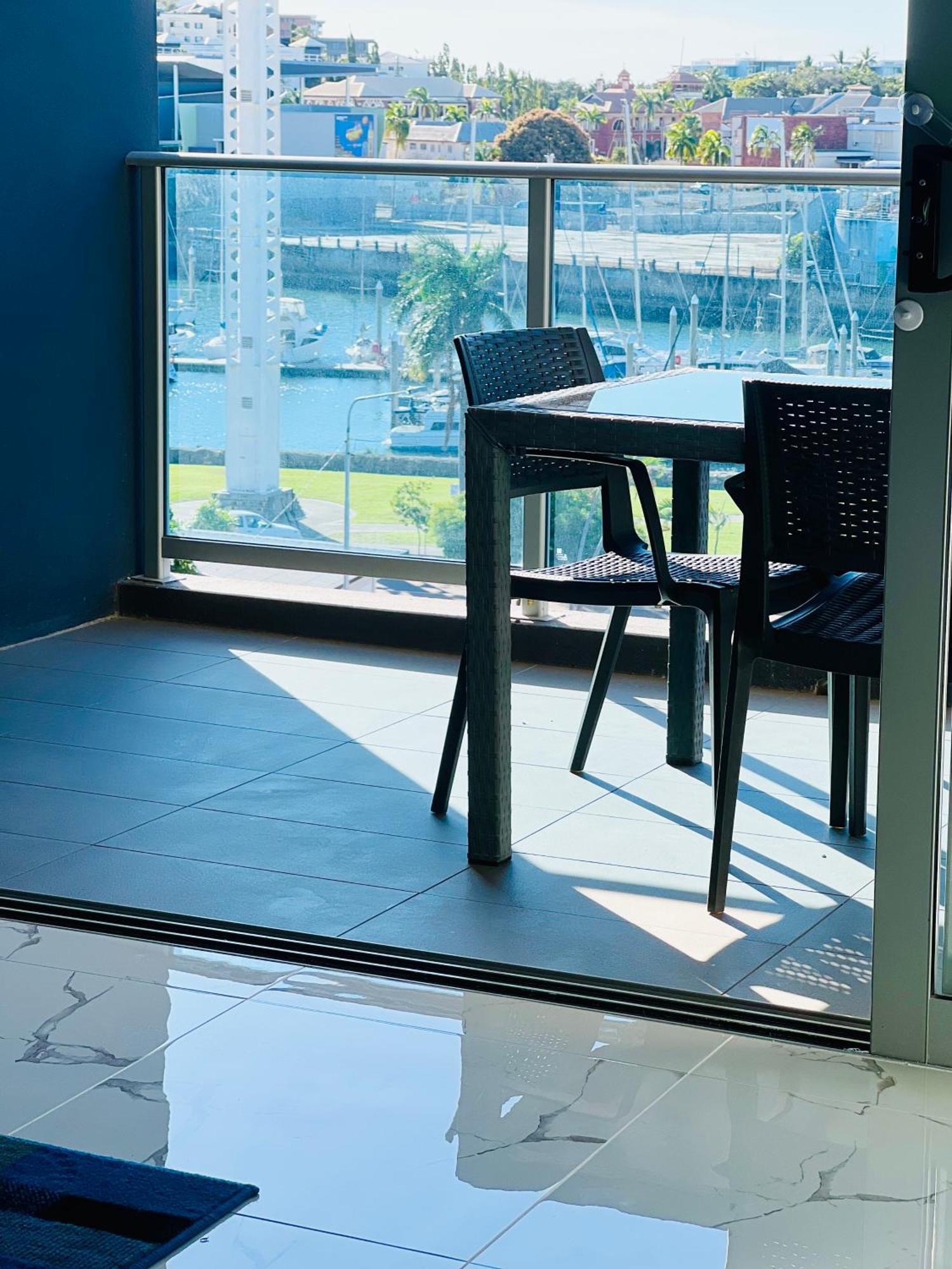 Harmony Accommodation Townsville Exterior photo